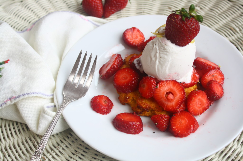 Paleo Strawberry shortcake with balsamic strawberries